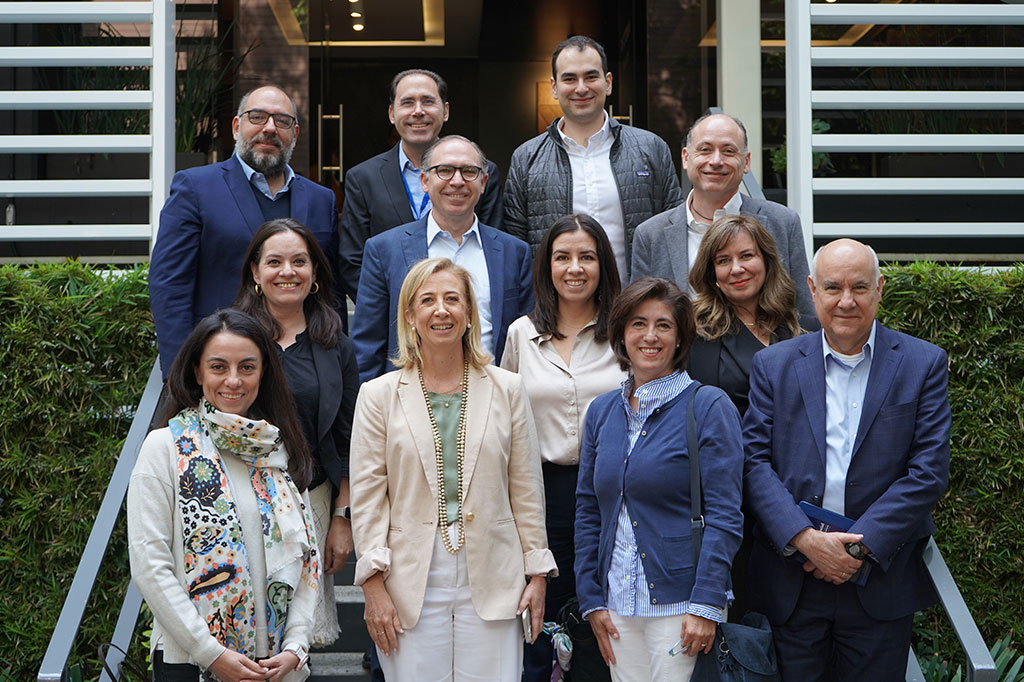 SMART Center y Alumni presentan Alumni Mentoring